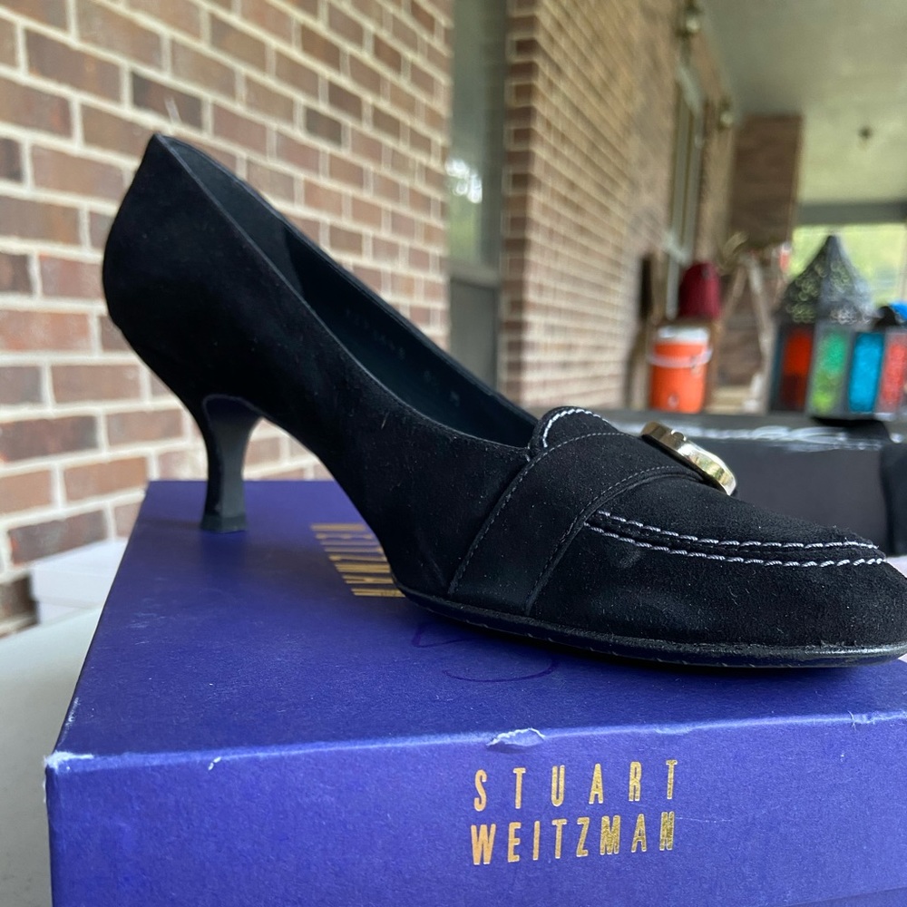Stuart Weitzman black suede kitten heel pumps